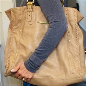 🎈SOLD🎈Rebecca Minkoff Large tan leather satchel.